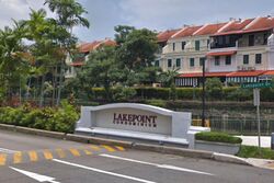 Lakepoint Condominium (D22), Condominium #571803471